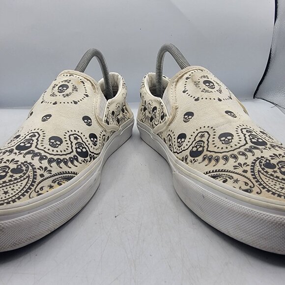 Vans Classic Slip On Skull Bandanna Mens 9 White Low Top Canvas Sneaker - Picture 3 of 13